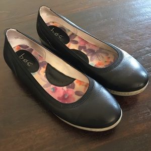 B.O.C. Black Leather Sporty Ballet Flats 9.5M